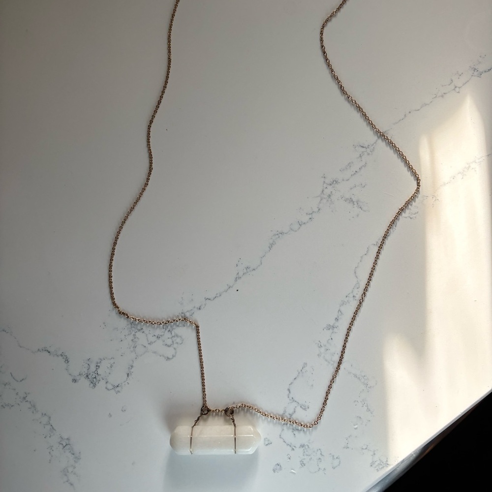 Elegant Gold Chain Necklace